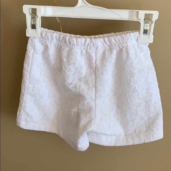 Girls shorts - Picture 2 of 2